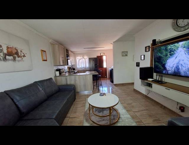 3 BEDROOM HOUSE FOR SALE IN CLAREMONT